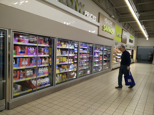 Supermarket «ALDI», reviews and photos, 700 Roosevelt Rd, Glen Ellyn, IL 60137, USA