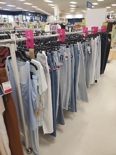 Department Store «Marshalls», reviews and photos, 8080 Mall Pkwy, Lithonia, GA 30038, USA