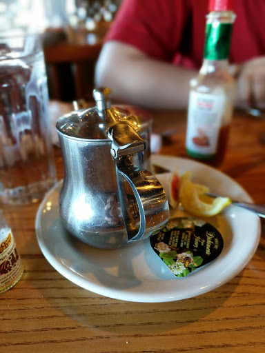 American Restaurant «Cracker Barrel Old Country Store», reviews and photos, 4758 Lanier Islands Pkwy, Buford, GA 30518, USA