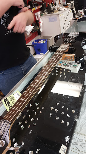 Second Hand Store «STUFF», reviews and photos, 9770 SE 82nd Ave, Happy Valley, OR 97086, USA