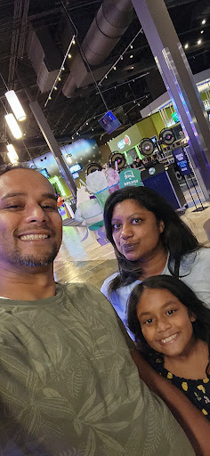 Restaurant «Main Event Entertainment», reviews and photos, 10700 Davis Dr, Alpharetta, GA 30009, USA