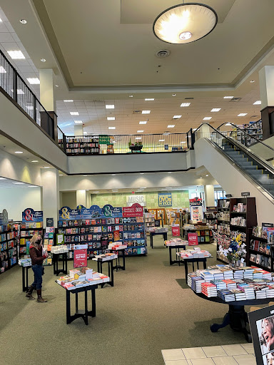 Book Store «Barnes & Noble», reviews and photos, 301 Main St, Exton, PA 19341, USA
