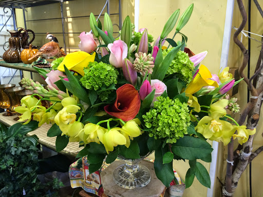 Florist «The Flower Shop of Tryforos and Pernice», reviews and photos, 73 Pondfield Rd, Bronxville, NY 10708, USA