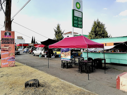 FOOD TRUCK BEFORE ZUMPANGO