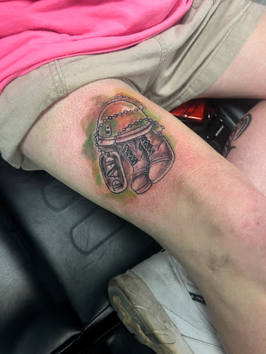 Tattoo Shop «Ink Pit Tattoo», reviews and photos, 5201 N Beach St #117, Fort Worth, TX 76137, USA