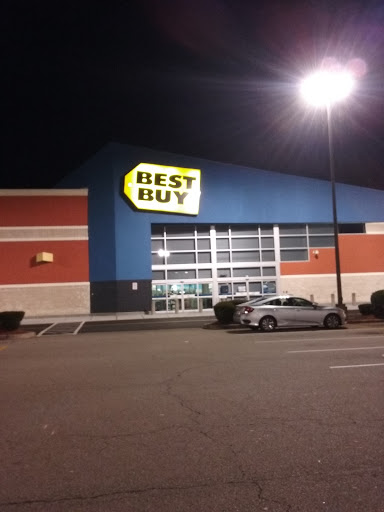 Electronics Store «Best Buy», reviews and photos, 41 Commerce Way, Seekonk, MA 02771, USA