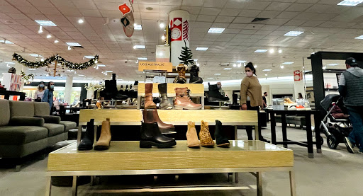 Department Store «Nordstrom Ross Park», reviews and photos, 1000 Ross Park Mall Dr, Pittsburgh, PA 15237, USA