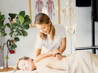 Chiaki Massage at Bay Osteopathy