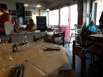 Atmosphère du Restaurant Le Bouchon Normand à Pont-l'Évêque - n°2