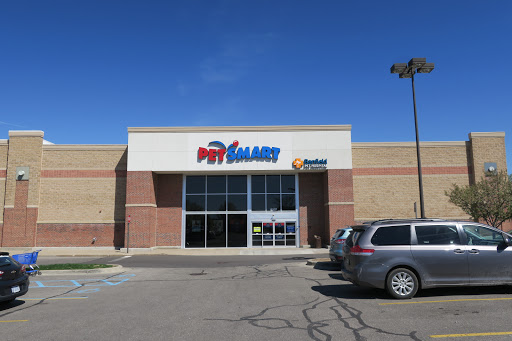 Pet Supply Store «PetSmart», reviews and photos, 8537 W Grand River Ave, Brighton, MI 48116, USA