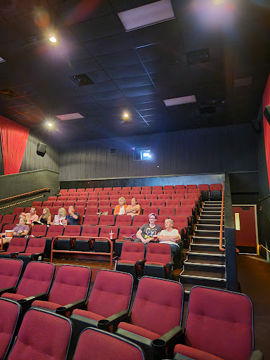 Movie Theater «AMC Classic Vincennes 8», reviews and photos, 1496 S Hart Street Rd, Vincennes, IN 47591, USA