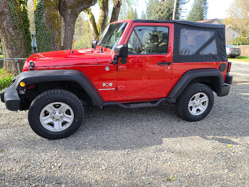 Tire Shop «Discount Tire Store - Kirkland, WA», reviews and photos, 12410 NE 124th St, Kirkland, WA 98034, USA