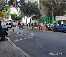 Centro de Salud T-III México España photo
