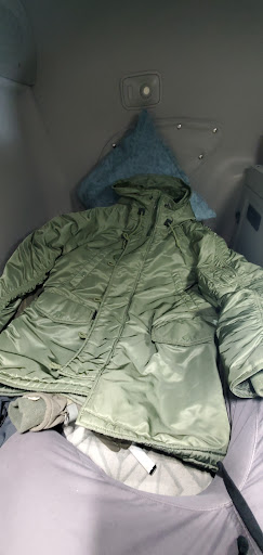 Dry Cleaner «F & G Cleaners Tailors», reviews and photos, 1926 W Grand Ave, Chicago, IL 60622, USA