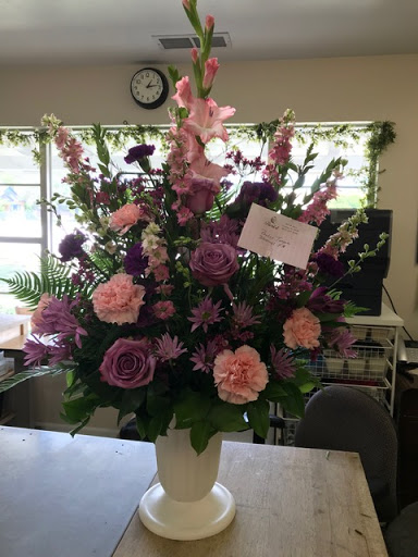 Florist «C & C Florists», reviews and photos, 209 W Main St, Crowley, TX 76036, USA