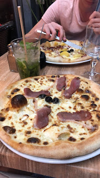 Pizza du Restaurant Le Don Camillo à Saint-Cyprien - n°8