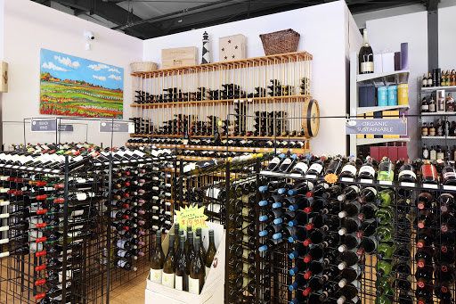 Liquor Store «MV Wine & Spirits», reviews and photos, 17A Airport Rd, Edgartown, MA 02539, USA