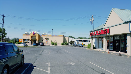 Dry Cleaner «$2.99 A Cleaners», reviews and photos, 87 Boston Post Rd, Orange, CT 06477, USA