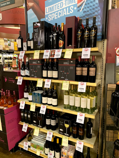 Wine Store «Total Wine & More», reviews and photos, 8709 Townley Rd, Huntersville, NC 28078, USA