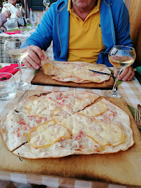 Tarte flambée du Restaurant de spécialités alsaciennes Restaurant Au Relais de Riquewihr - n°2