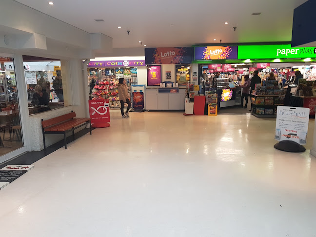 Reviews of Karori Mall in Wellington - Shopping mall