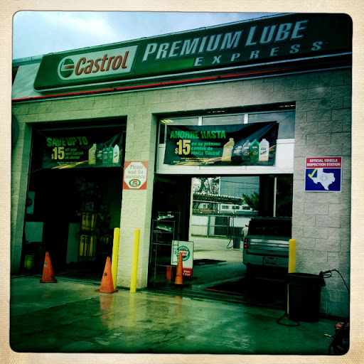 Car Wash «The Arbor Car Wash and Lube Center», reviews and photos, 3120 Guadalupe St, Austin, TX 78705, USA