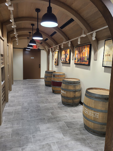 Liquor Store «Montgomery County», reviews and photos, 11301 Seven Locks Rd, Potomac, MD 20854, USA