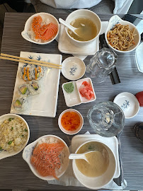 Plats et boissons du Restaurant japonais Sushi buffet - Restaurant de sushi Paris 10 - n°2
