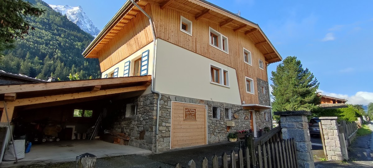 Les Larzettes à Chamonix-Mont-Blanc (Haute-Savoie 74)