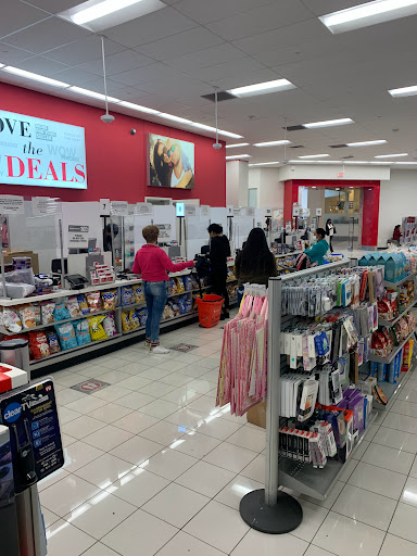 Clothing Store «Burlington Coat Factory», reviews and photos, 275 Main St #4, White Plains, NY 10601, USA