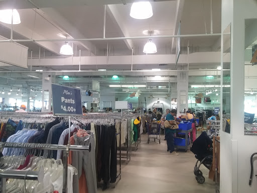 Home Goods Store «Goodwill Superstore», reviews and photos