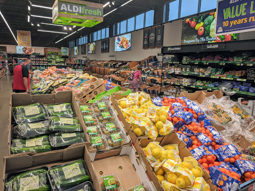 Supermarket «ALDI», reviews and photos, 505 Memorial Dr, Chicopee, MA 01020, USA