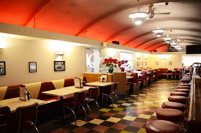 Quonset Pizza - 2602 Grand Ave, Waukegan, IL 60085