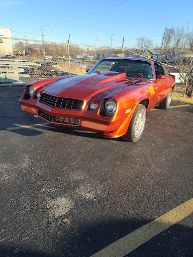 Auto Body Shop «Maaco Collision Repair & Auto Painting», reviews and photos, 1405 W Chestnut Expy, Springfield, MO 65802, USA