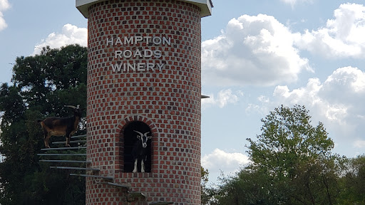 Winery «Hampton Roads WInery», reviews and photos, 6074 New Design Rd, Elberon, VA 23846, USA