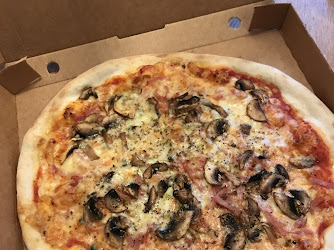 Papa´s Pizza i Årsta Centrum