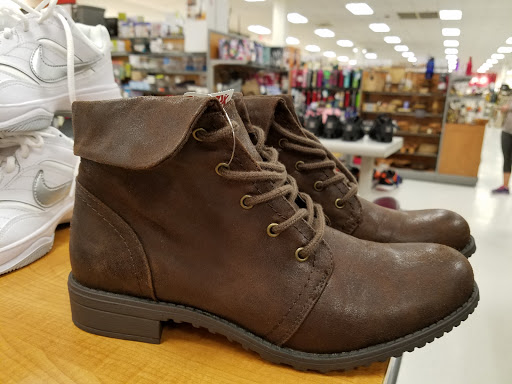 Department Store «T.J. Maxx & HomeGoods», reviews and photos, 341 S College Rd, Wilmington, NC 28403, USA