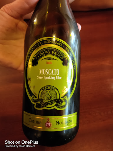 Italian Restaurant «Dafnos», reviews and photos, 1190 W Chocolate Ave, Hummelstown, PA 17036, USA