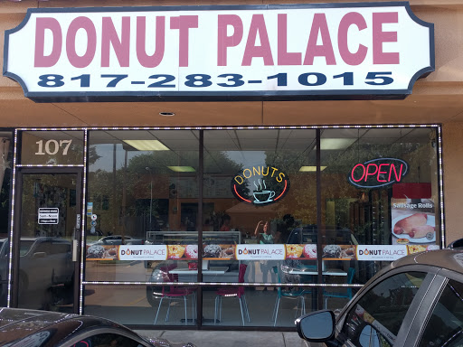 Donut Palace, 101 W Glade Rd #107, Euless, TX 76039, USA, 