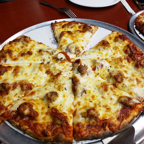 #1 best pizza place in Apache Junction - Fatman's Pizza