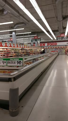 Supermarket «WinCo Foods», reviews and photos, 2511 SE 1st St, Gresham, OR 97080, USA