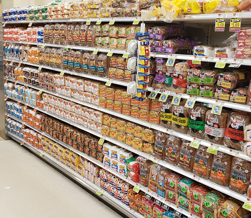 Grocery Store «Hannaford Supermarket», reviews and photos, 21 Essex Way, Essex Junction, VT 05452, USA