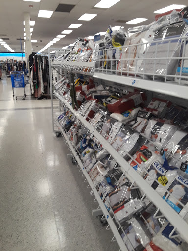 Clothing Store «Ross Dress for Less», reviews and photos, 1180 Stafford Market Pl, Stafford, VA 22556, USA