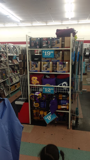 Discount Store «Fallas Paredes Discount Stores», reviews and photos, 1661 N Hacienda Blvd, La Puente, CA 91744, USA