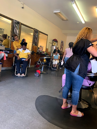 Beauty Salon «Dominican Beauty Salon II», reviews and photos, 1828 S 20th St, Philadelphia, PA 19145, USA