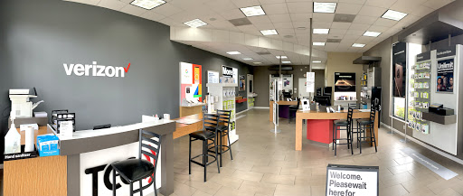 Cell Phone Store «Verizon Authorized Retailer, TCC», reviews and photos, 2091 Indian River Blvd, Vero Beach, FL 32960, USA