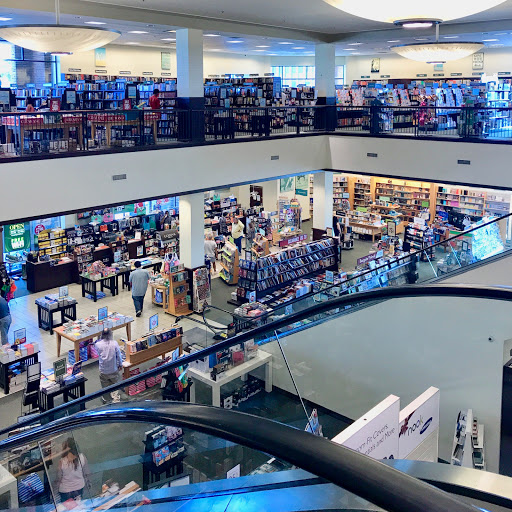 Book Store «Barnes & Noble», reviews and photos, 21500 Hawthorne Blvd, Torrance, CA 90503, USA