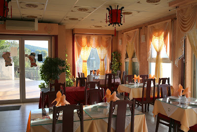 Le Dragon d'or à Lorgues