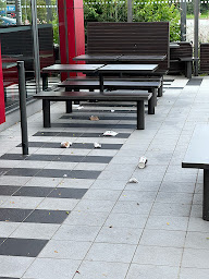 Photo n°43 de KFC Laval à Laval ()