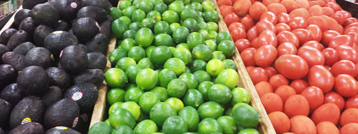 Latin American Restaurant «La Union Supermarket», reviews and photos, 485 Sheridan Rd, Highwood, IL 60040, USA